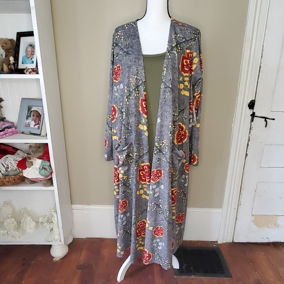 LuLaRoe Sweaters - Nwt lularoe Sarah Cardigan XL floral